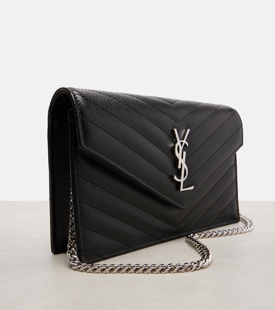 Cartera con cadena Cassandre Envelope Small de piel - Saint Laurent - Modalova