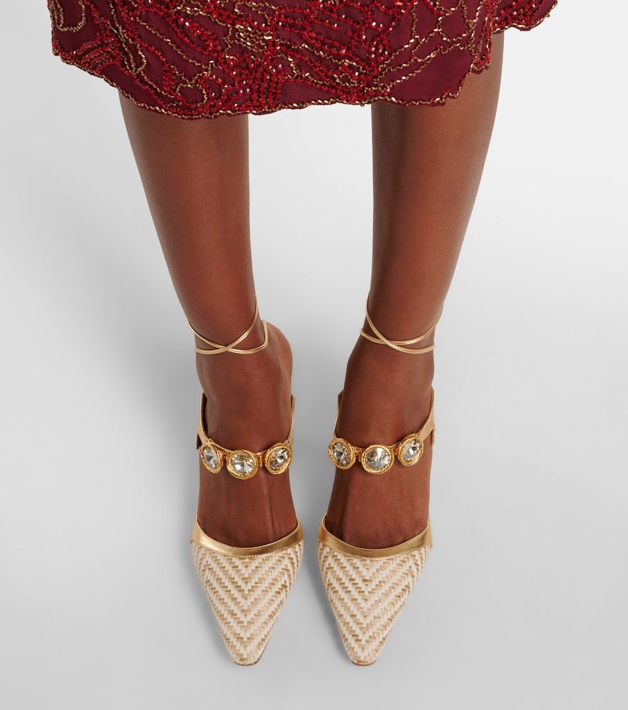Pumps Soria mit Leder und Kristallen - Manolo Blahnik - Modalova
