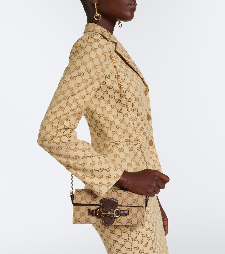 Cartera con cadena de lona GG con Horsebit - Gucci - Modalova