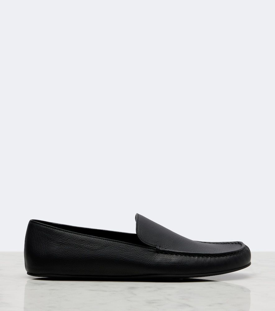 The Row Leo leather slip-on shoes - The Row - Modalova