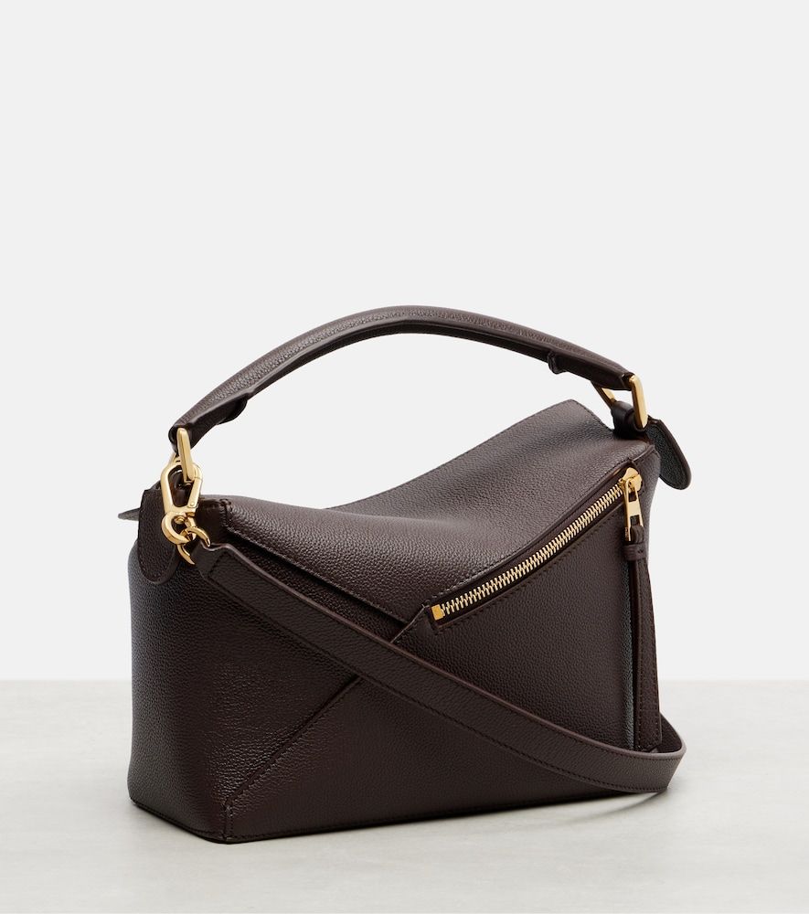 Puzzle Edge Small leather top-handle bag - Loewe - Modalova