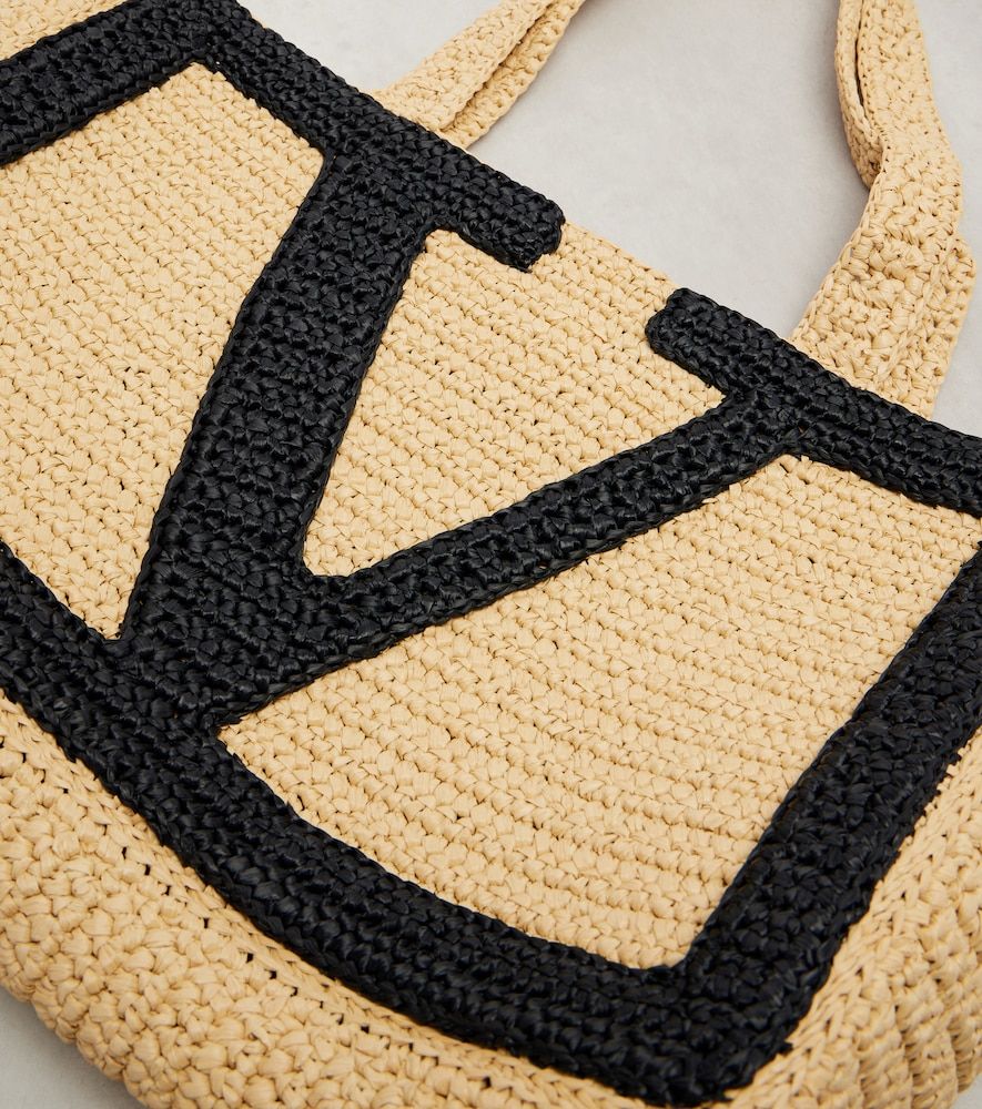 Viva Superstar Large crochet tote bag - Valentino Garavani - Modalova