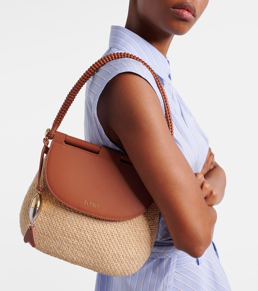 Bolso al hombro Paula's Ibiza Pescador Medium de rafia - Loewe - Modalova