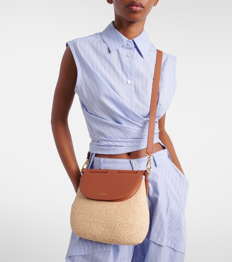 Bolso al hombro Paula's Ibiza Pescador Medium de rafia - Loewe - Modalova