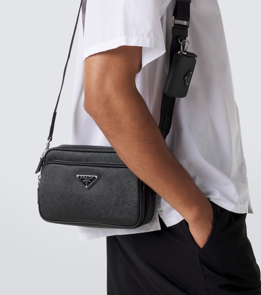 Messenger Bag aus Saffiano-Leder - Prada - Modalova