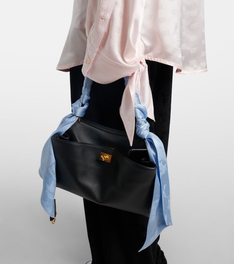 Balenciaga Silk scarf - Balenciaga - Modalova