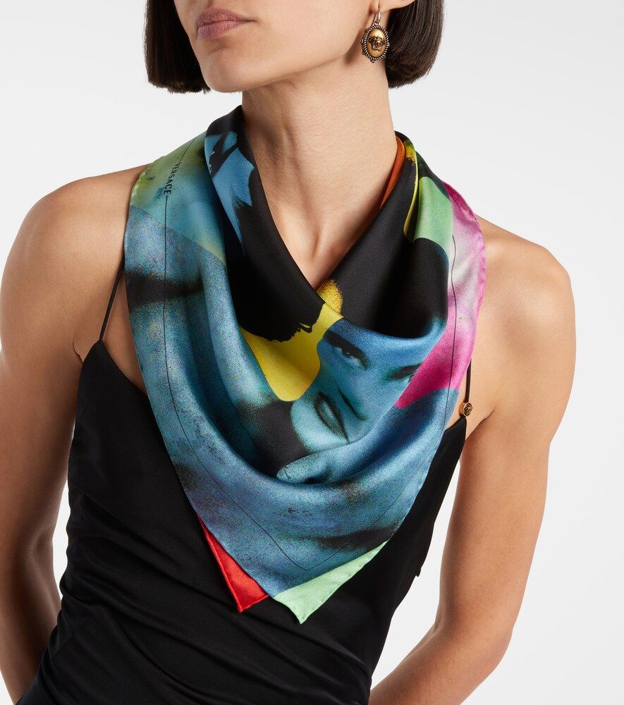 Foulard in twill di seta con stampa - Versace - Modalova