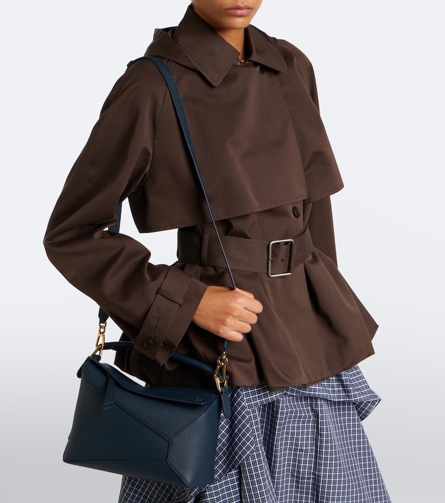 Puzzle Edge Small leather top-handle bag - Loewe - Modalova