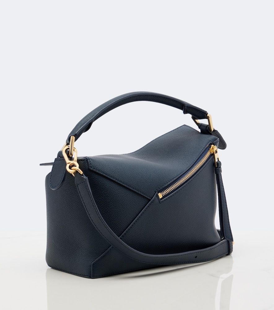 Puzzle Edge Small leather top-handle bag - Loewe - Modalova