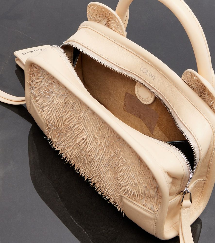 Bolso Amazona 180 Lion Fringed Cut Mini - Loewe - Modalova