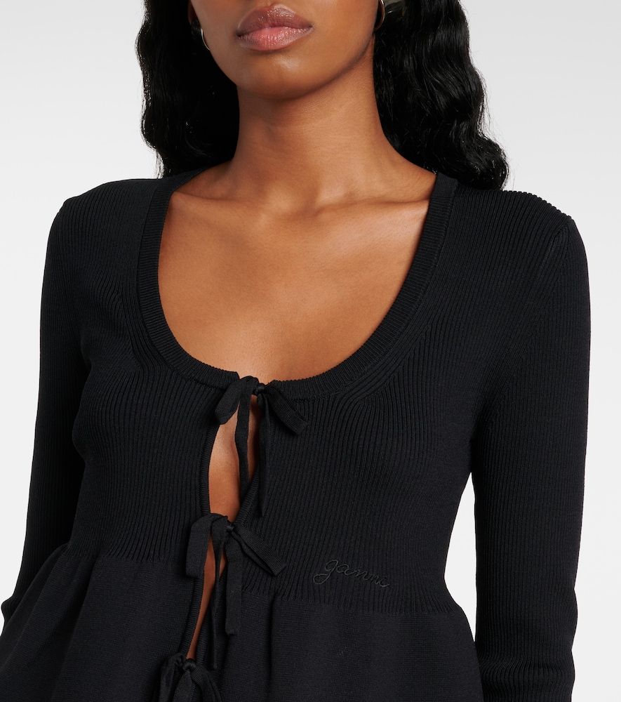 Top in maglia a coste con volant - Ganni - Modalova