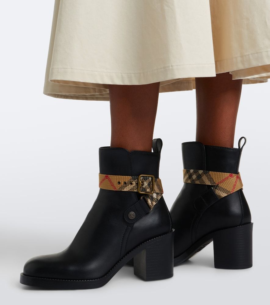 Ankle Boots Huntley aus Leder - Burberry - Modalova
