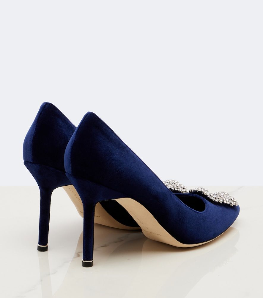 Pumps Hangisi 90 aus Samt mit Kristallen - Manolo Blahnik - Modalova