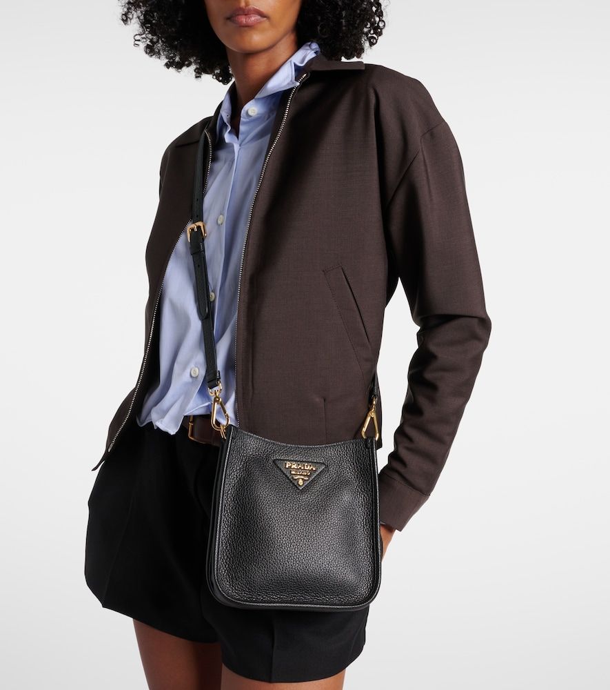 Prada Bolso al hombro Mini de piel - Prada - Modalova