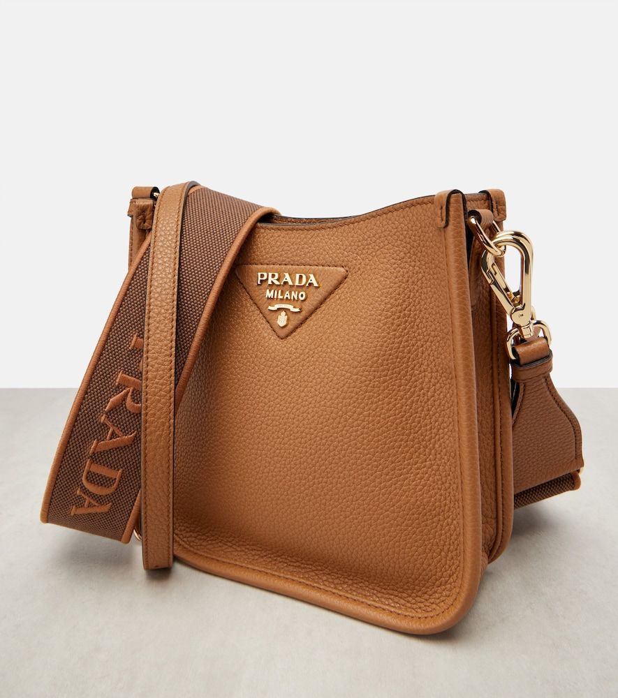 Prada Bolso al hombro Mini de piel - Prada - Modalova