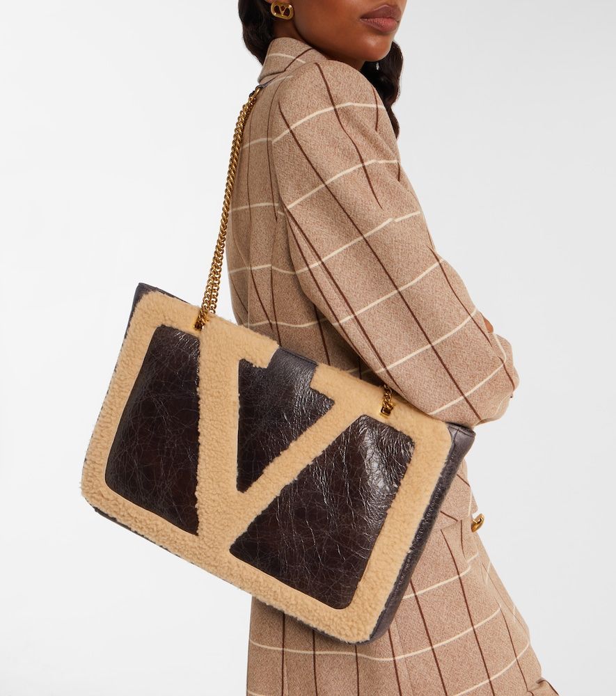 Viva Superstar Medium leather tote bag - Valentino Garavani - Modalova