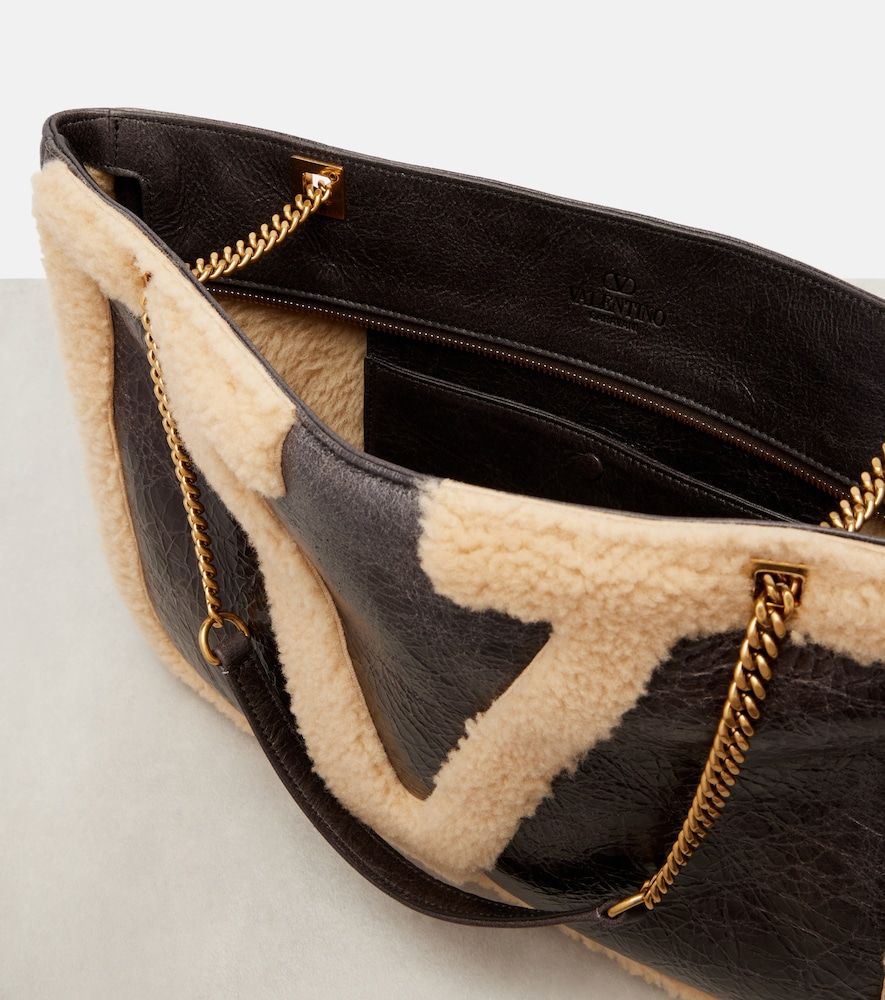 Viva Superstar Medium leather tote bag - Valentino Garavani - Modalova