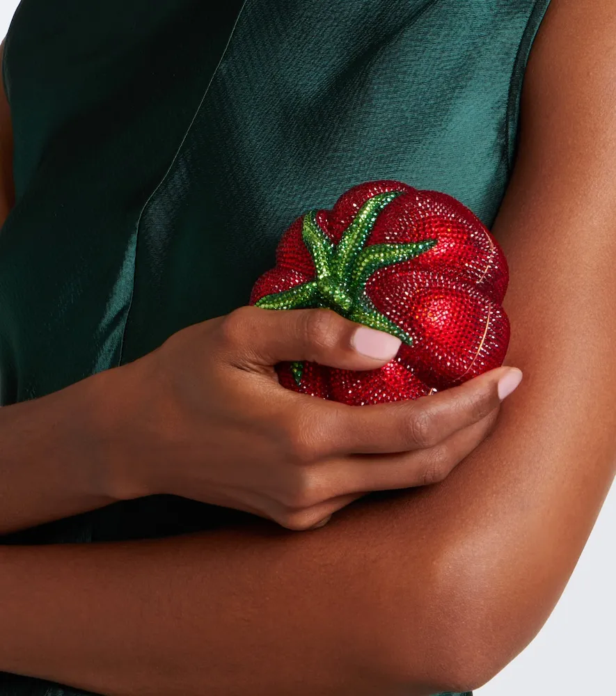 Tomato Pomodoro crystal-embellished clutch - Judith Leiber Couture - Modalova