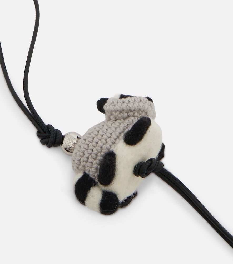 Charm para bolso Racoon con piel - Loewe - Modalova