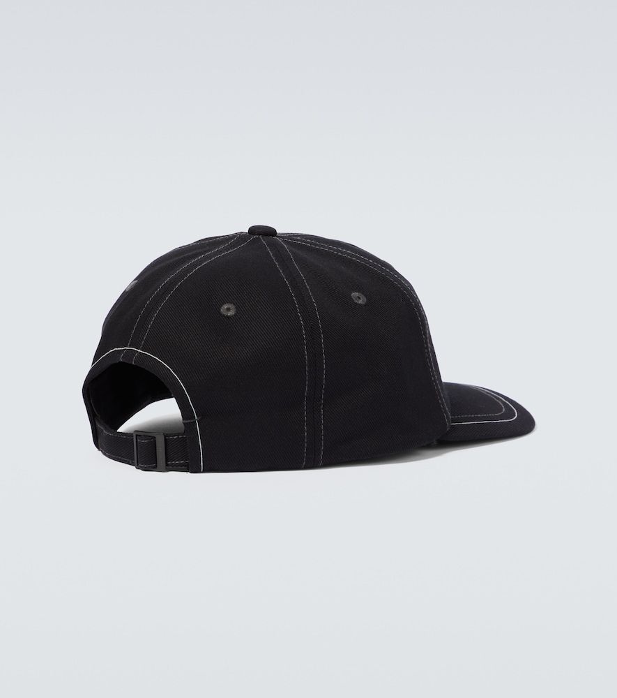 Logo cotton twill baseball cap - And Wander - Modalova