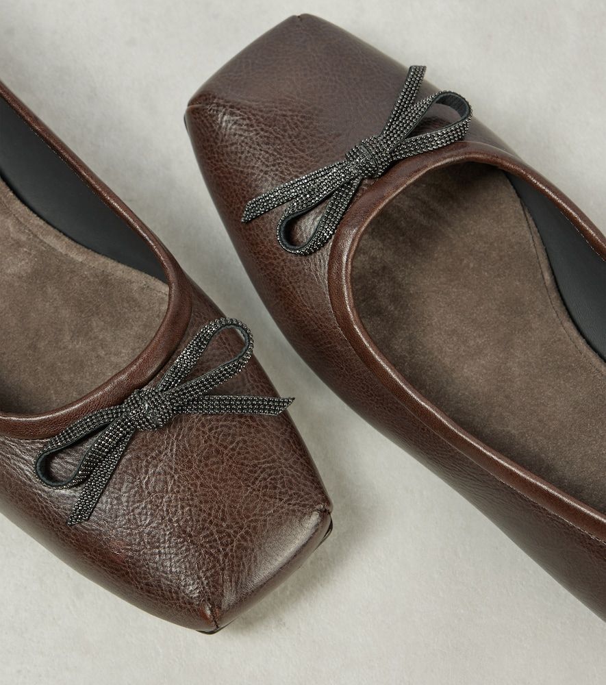 Monili bow-detail leather ballet flats - Brunello Cucinelli - Modalova