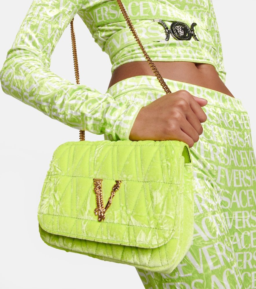 Borsa a spalla Virtus Small in velluto - Versace - Modalova