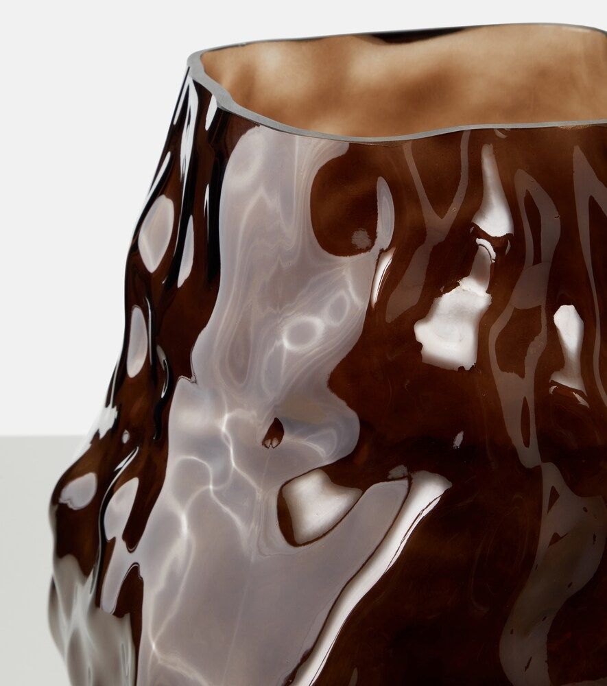 Vaso Katachi grande in vetro di Kristian Sofus Hansen e Tommy Hyldahl - 101 Copenhagen - Modalova