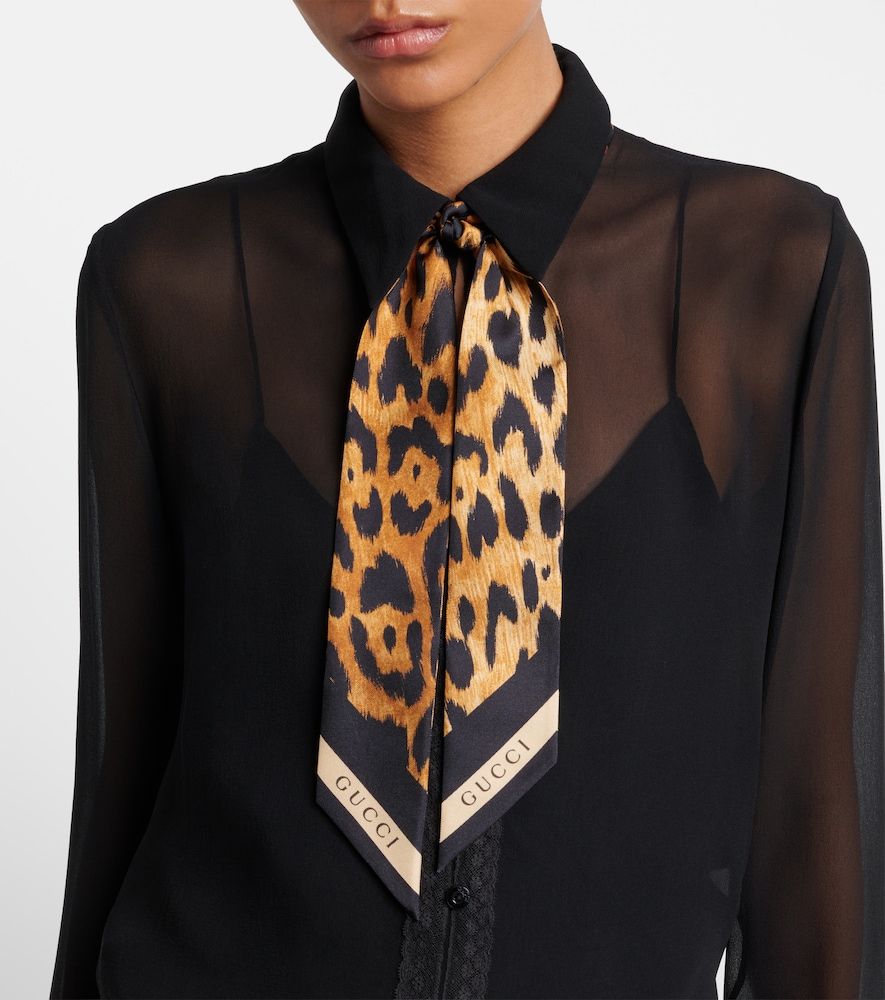 Leopard-print silk twill scarf - Gucci - Modalova