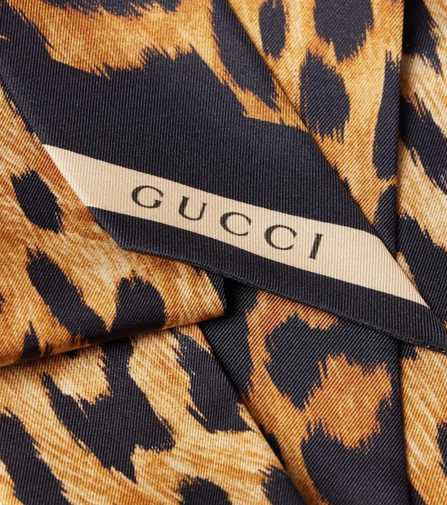Leopard-print silk twill scarf - Gucci - Modalova