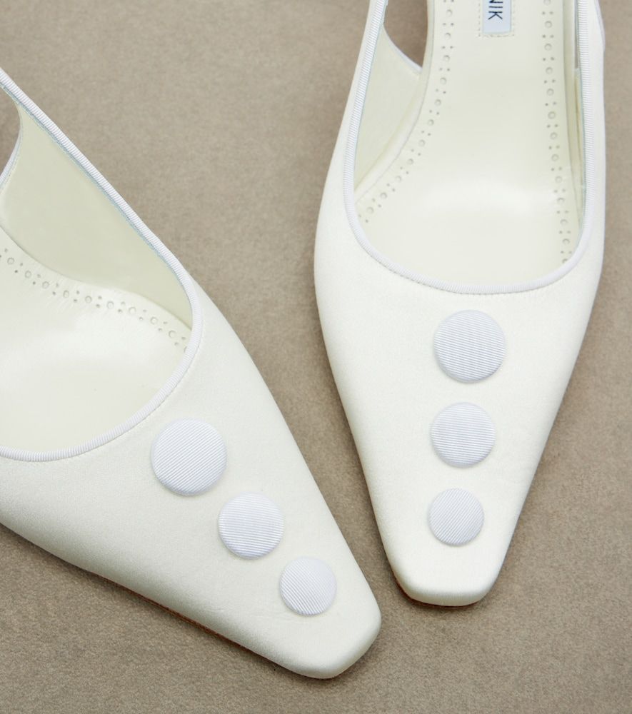 Slingback-Pumps Alexa aus Satin - Manolo Blahnik - Modalova