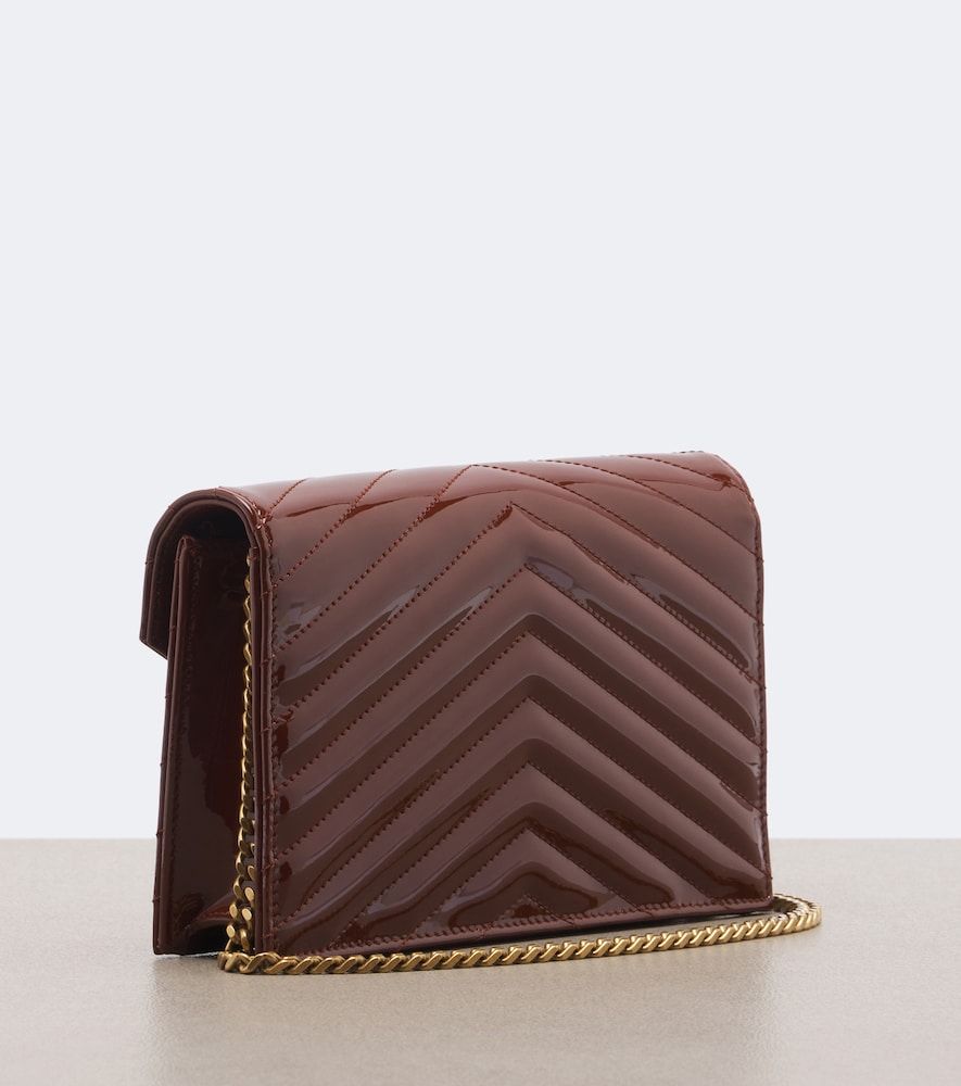 Cassandre matelasse leather wallet on chain - Saint Laurent - Modalova