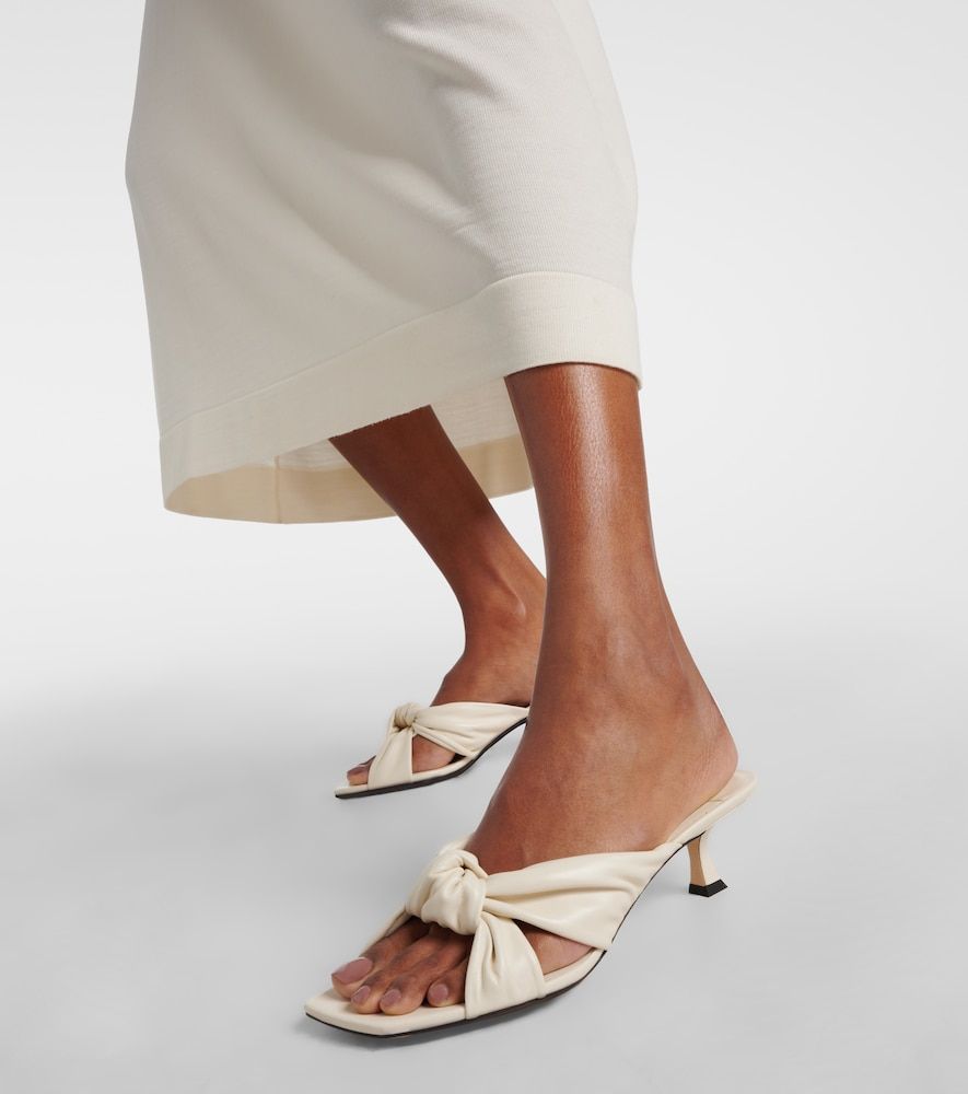Pantoletten Avenue 50 aus Leder - Jimmy Choo - Modalova