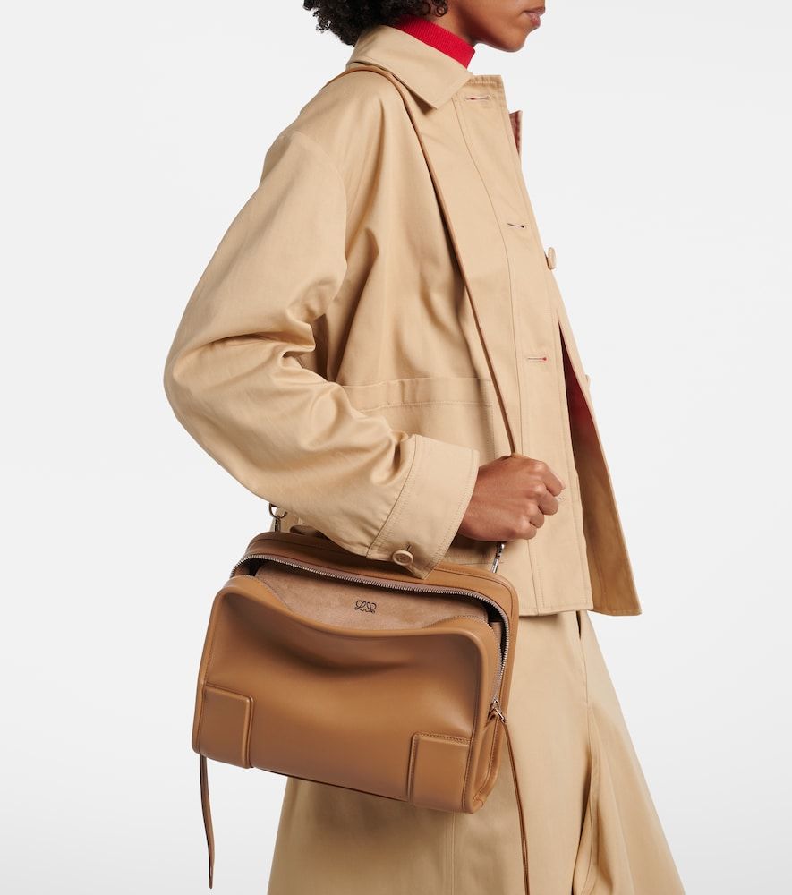 Bolso Amazona 180 Medium de piel - Loewe - Modalova