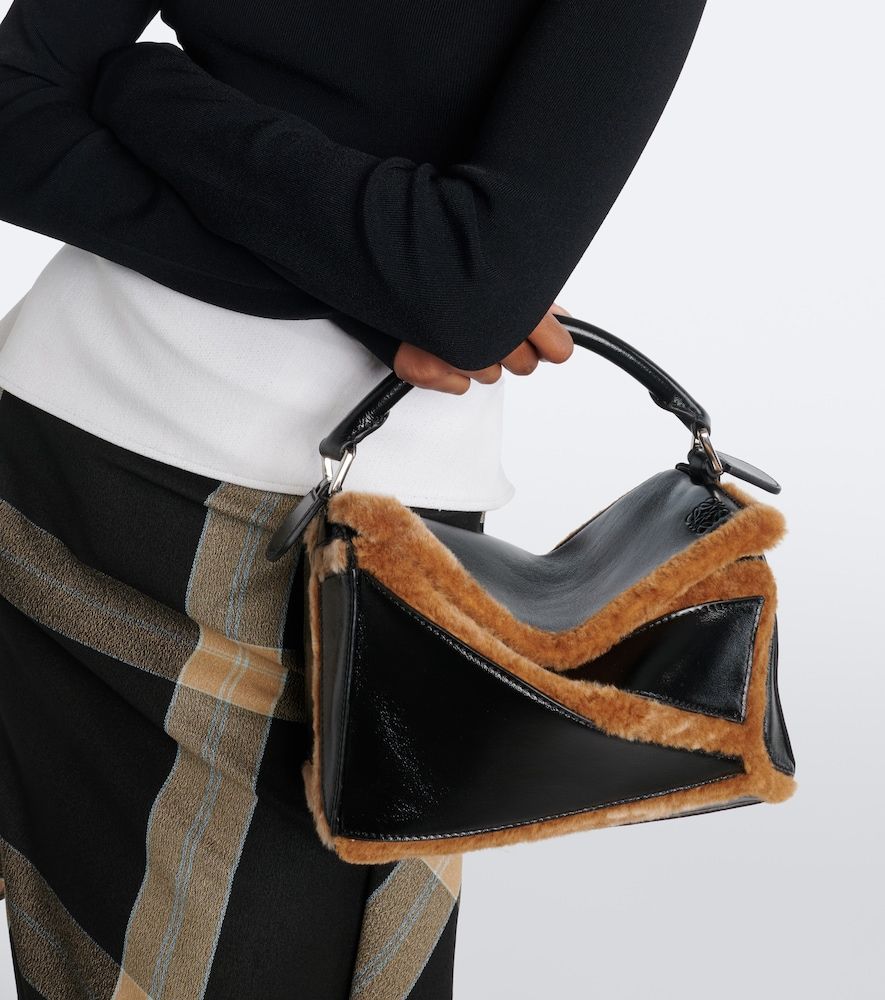 Bolso Puzzle Aviator Small de piel con borrego - Loewe - Modalova