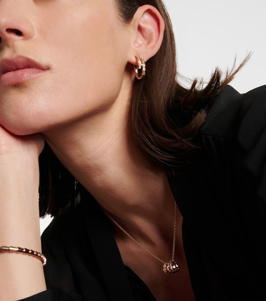 Orecchini Serpenti Viper in rosa 18kt con diamanti - Bvlgari - Modalova