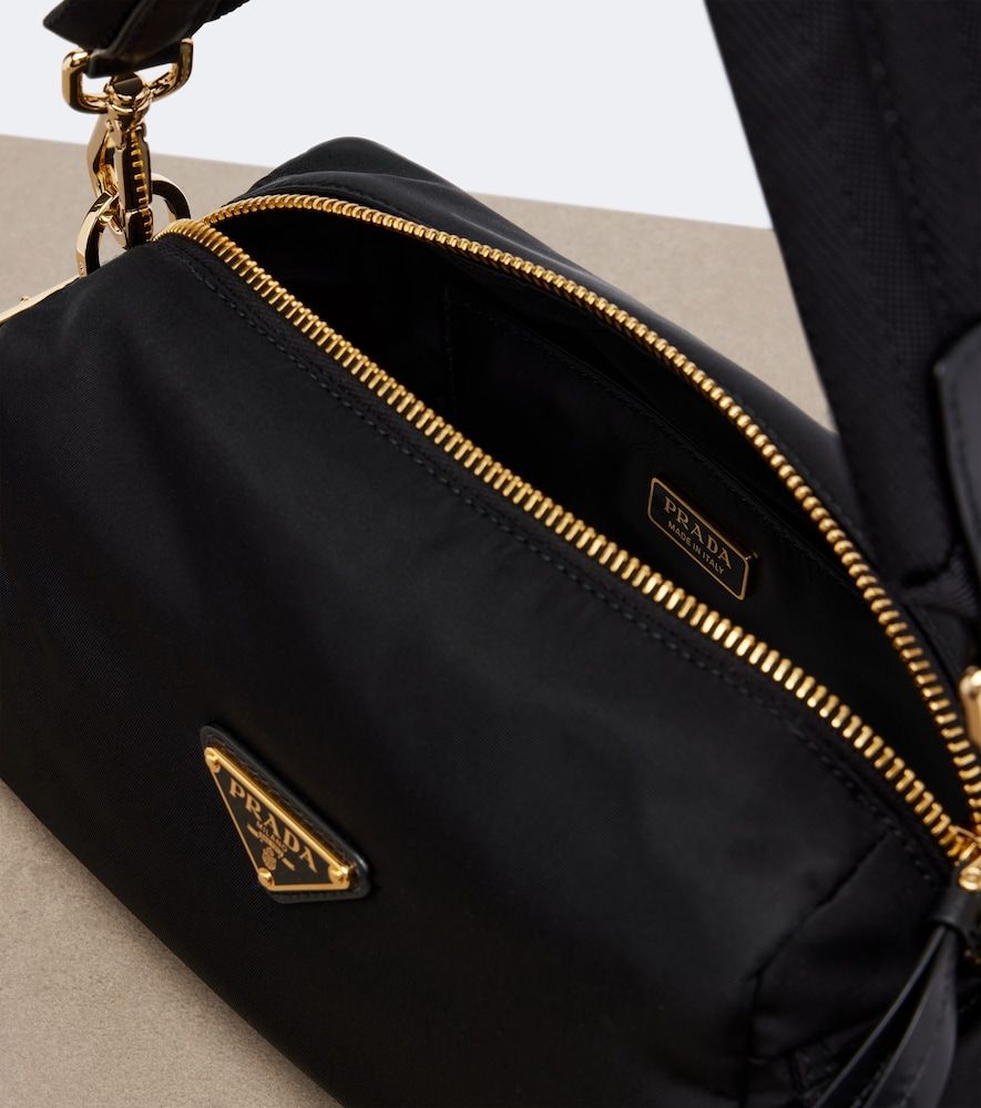Bolso al hombro Explore Small de Re-Nylon - Prada - Modalova