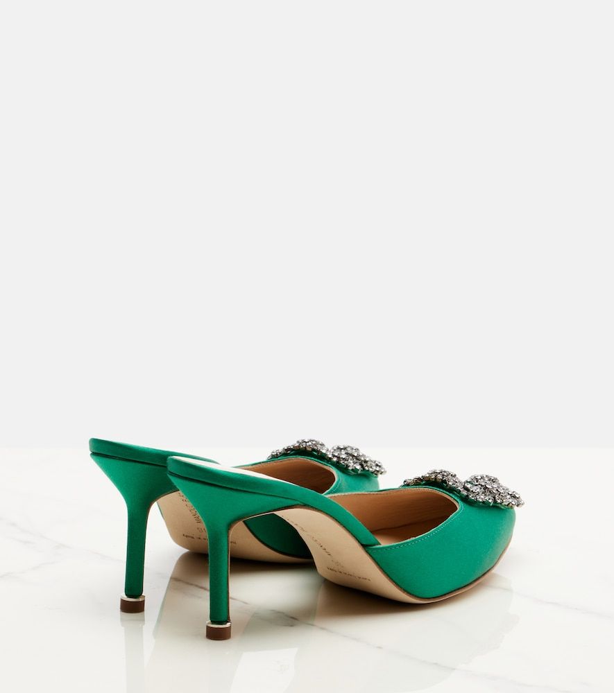 Mules Hangisimu 70 aus Satin mit Kristallen - Manolo Blahnik - Modalova