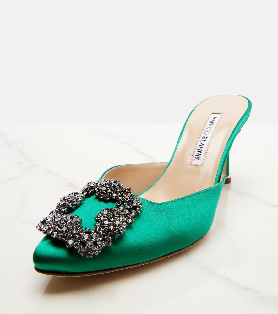 Mules Hangisimu 70 aus Satin mit Kristallen - Manolo Blahnik - Modalova