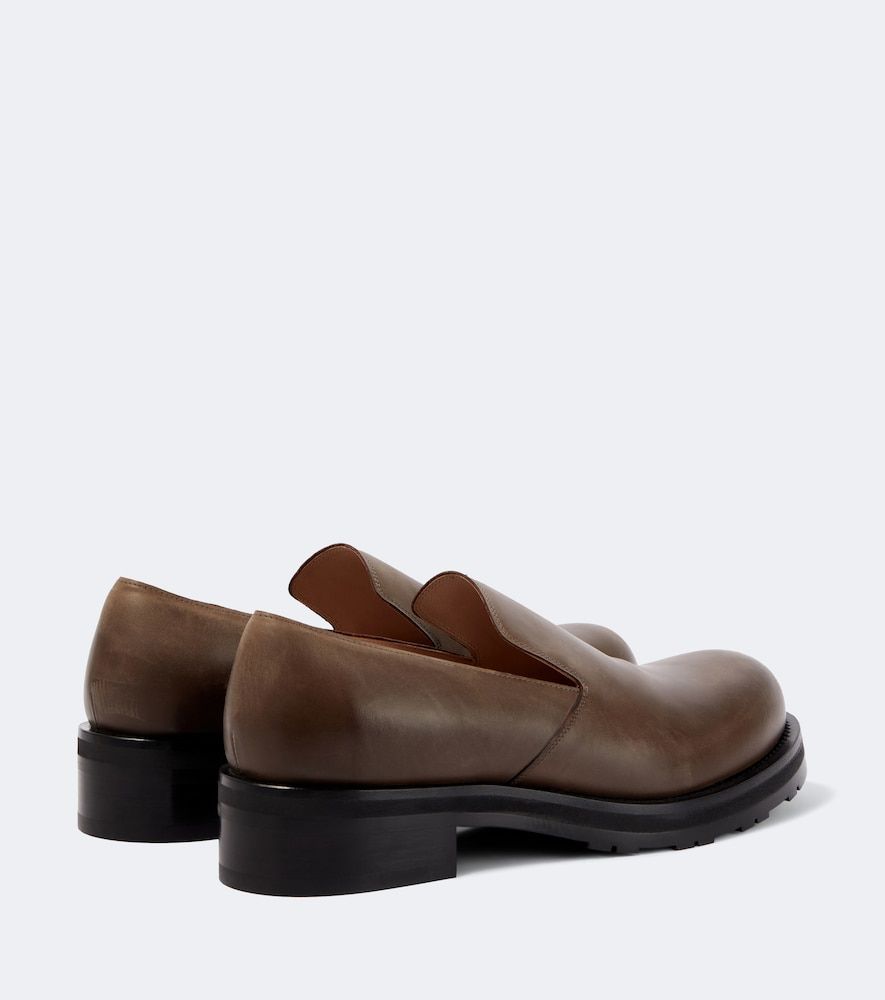 The Row Leather slip-on shoes - The Row - Modalova