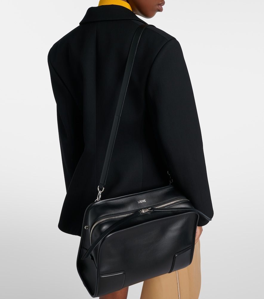 Bolso Amazona 180 Large de piel - Loewe - Modalova
