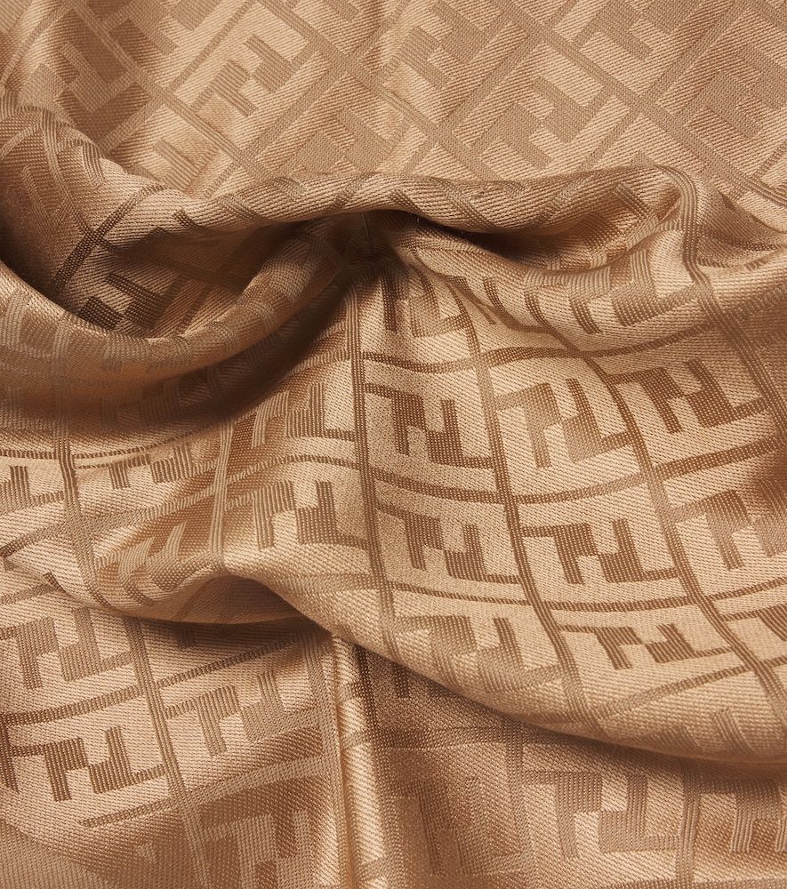 FF Zucca jacquard silk and wool scarf - Fendi - Modalova