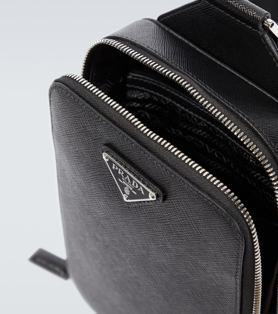 Messenger Bag aus Saffiano-Leder - Prada - Modalova