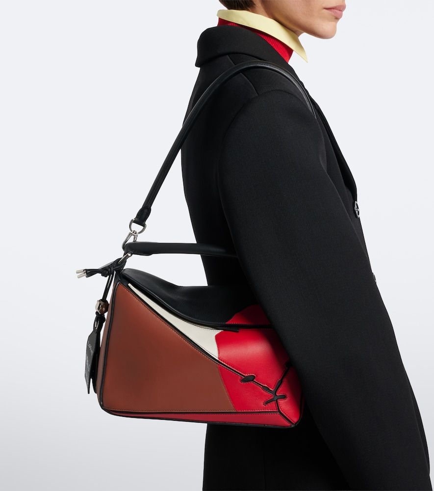 Bolso al hombro Puzzle Lion Intarsio Small de piel - Loewe - Modalova