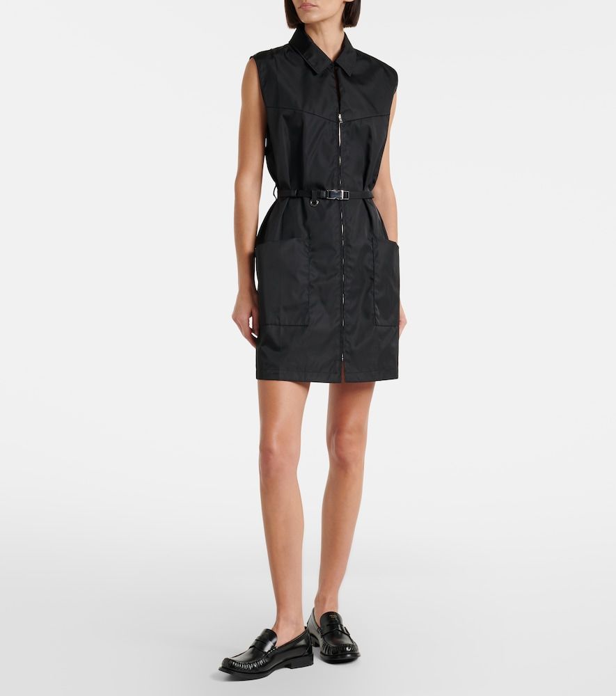 Abito corto in Re-Nylon con zip e cintura - Prada - Modalova
