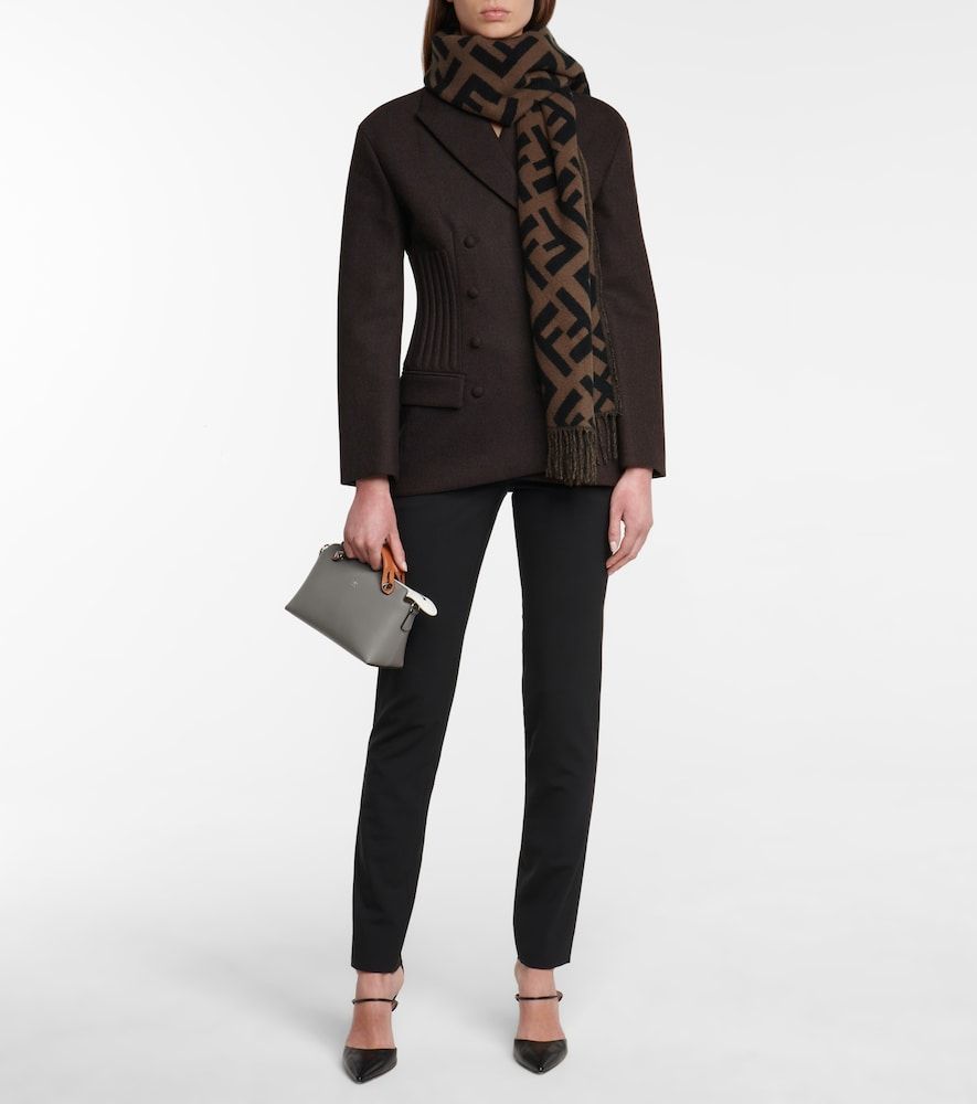 Sciarpa in jacquard FF di cashmere - Fendi - Modalova