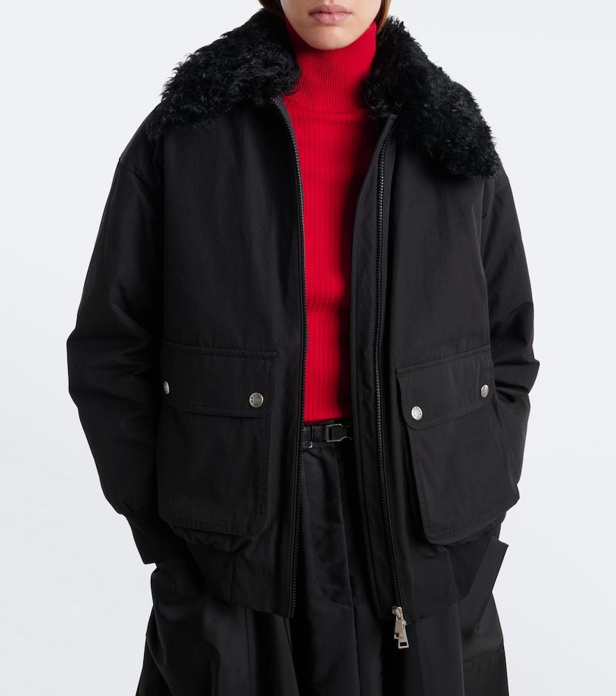 Rougequeue shearling-trimmed down jacket - Moncler - Modalova