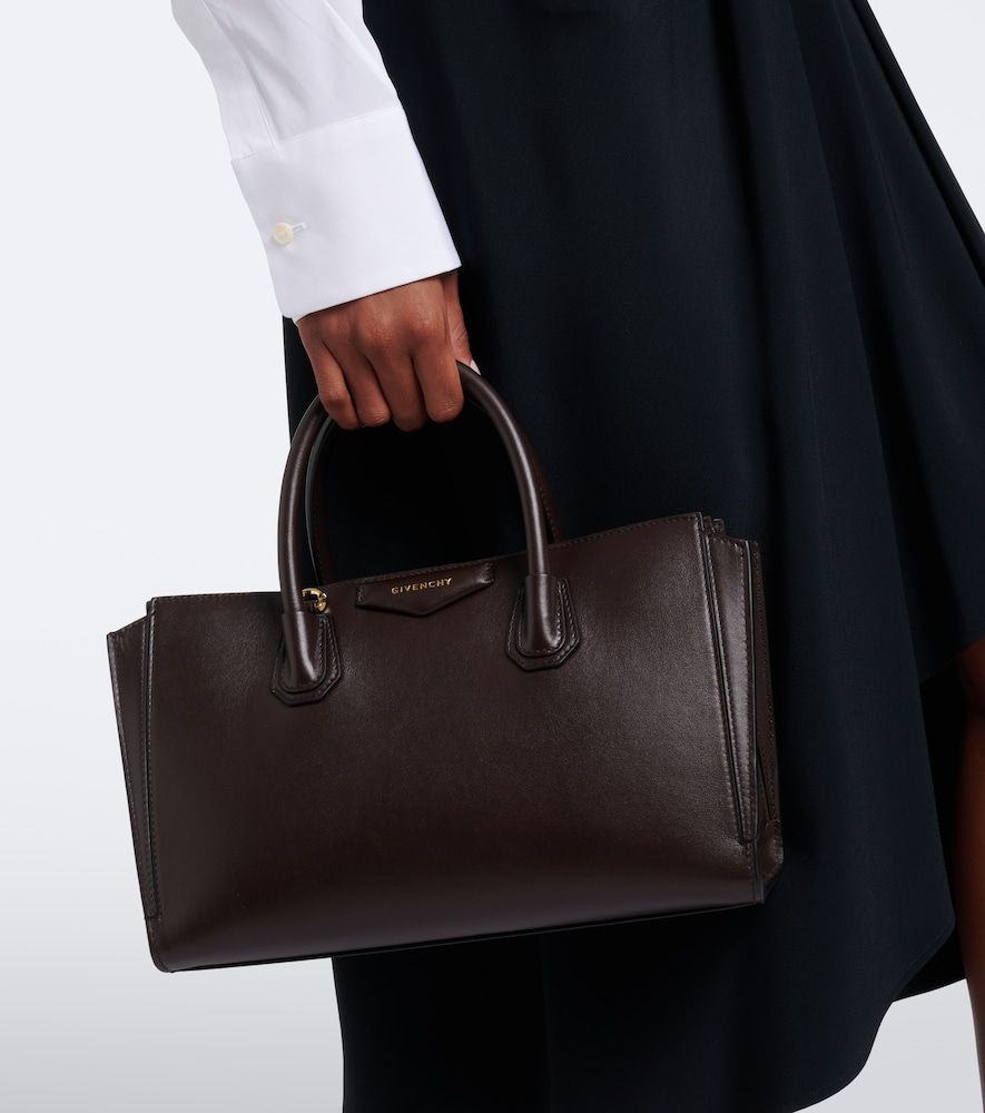 Antigona Catchall Small leather top-handle bag - Givenchy - Modalova