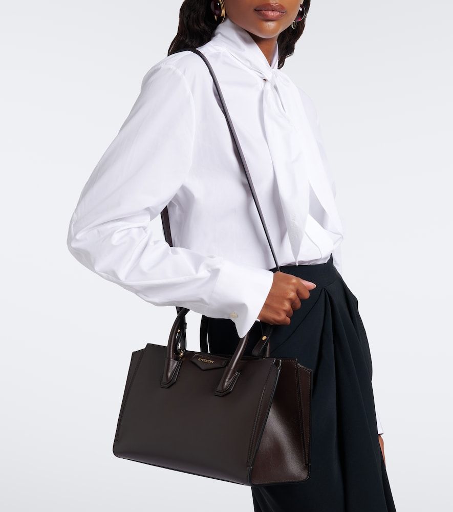 Antigona Catchall Small leather top-handle bag - Givenchy - Modalova