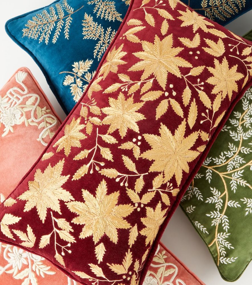 Cuscino in velluto di cotone con ricamo - Les-Ottomans - Modalova