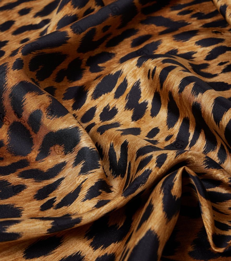 Leopard-print silk twill scarf - Gucci - Modalova